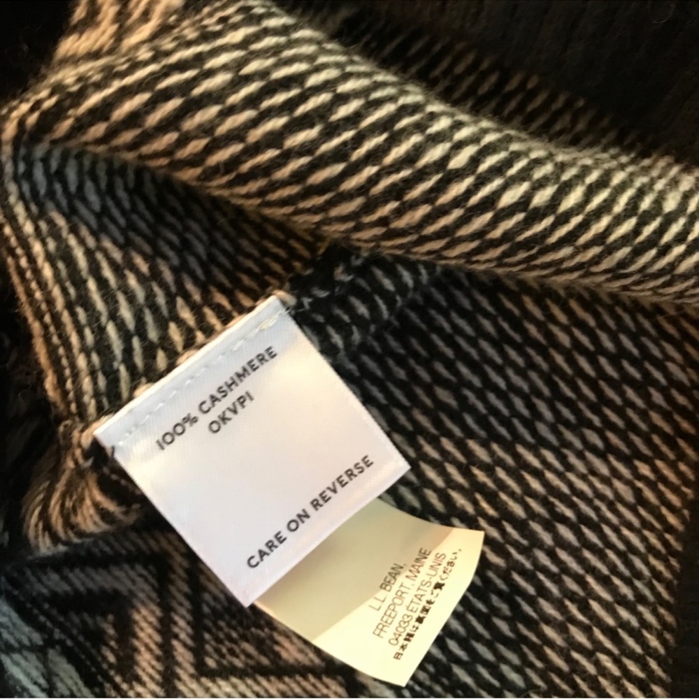 L.L. Bean 100% Cashmere Fair Isle turtleneck sweater size Large - Picture 5 of 6